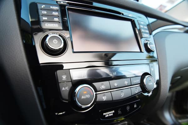 Why does my dab radio keep losing signal