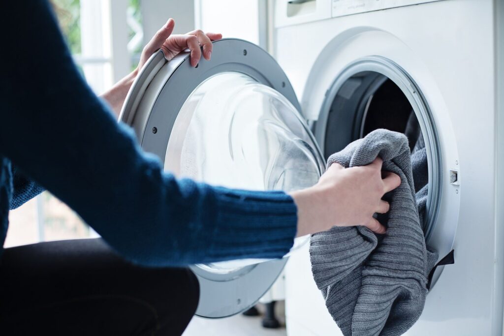 why-is-my-washing-machine-beeping-during-the-cycle-applianceteacher