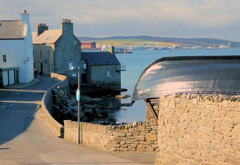 Why there are no trees in Shetland? London Status