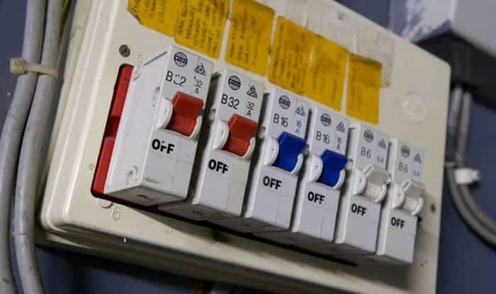 Simple Tips for Electrical Safety at Home